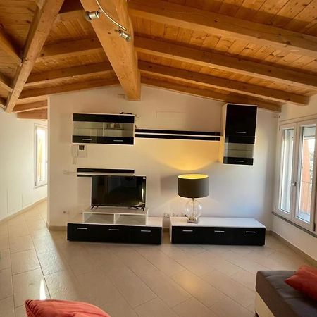 New Downtown Apartment 维杰瓦诺 外观 照片